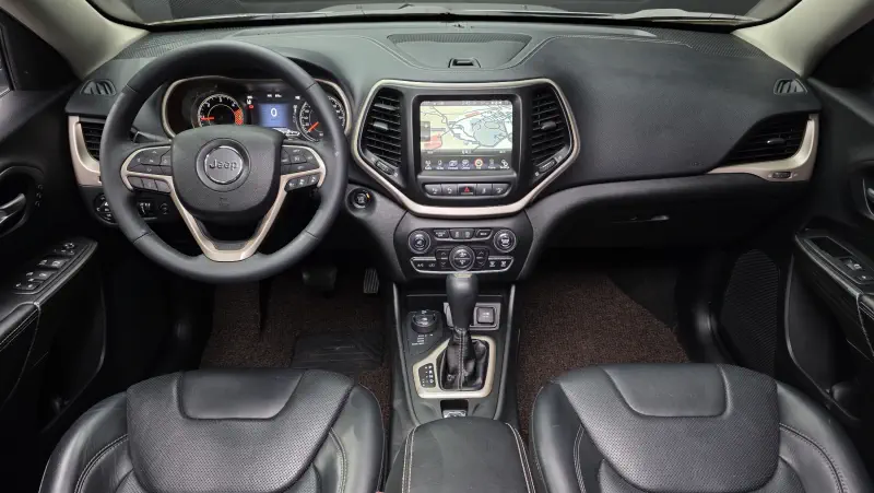 Jeep Cherokee