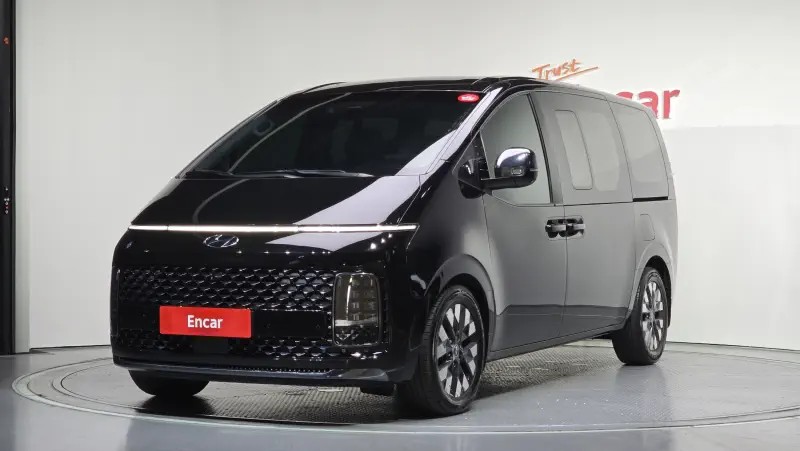 Hyundai Staria