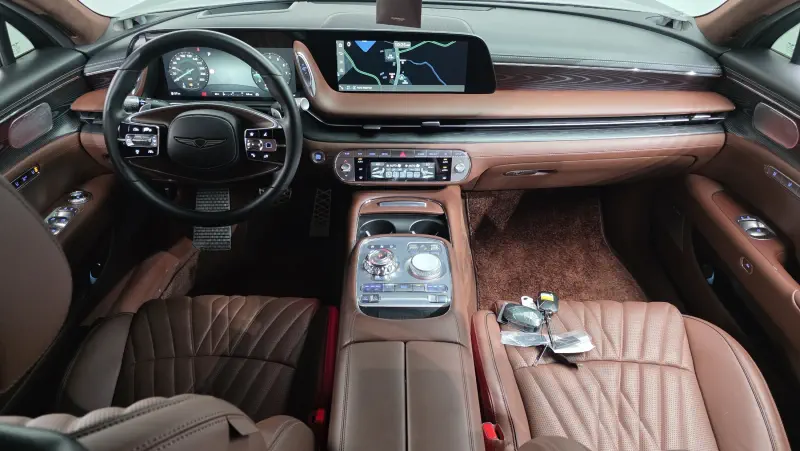 Genesis G90