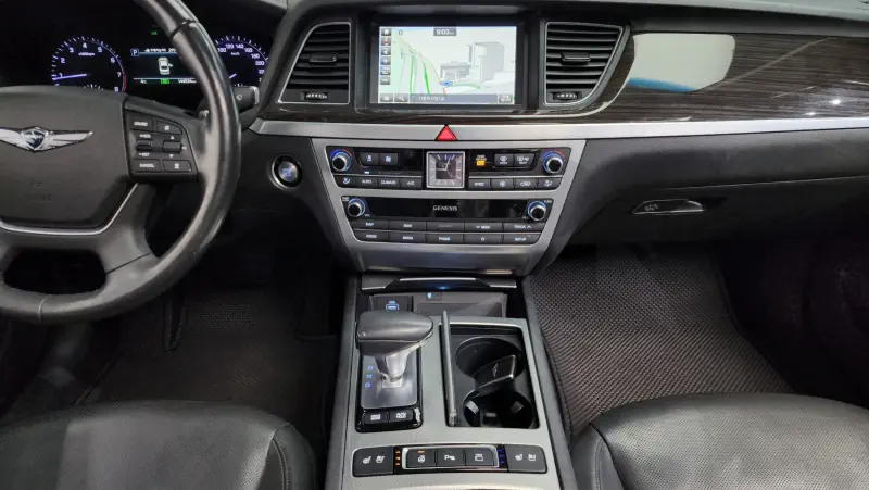 Genesis G80