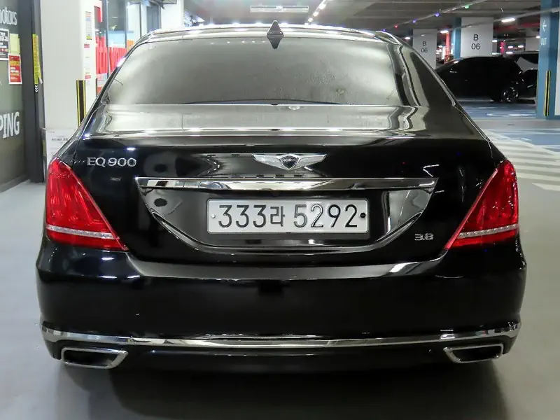 Genesis EQ900
