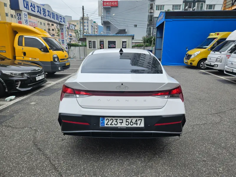 Hyundai AVANTE