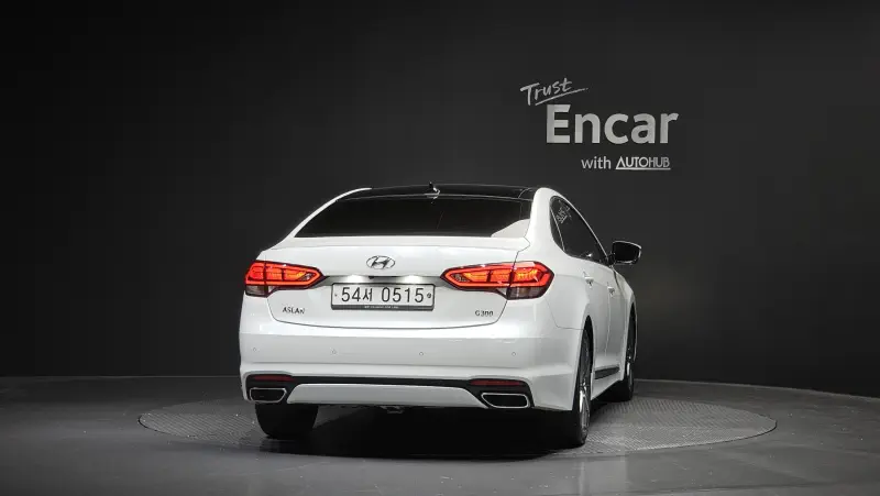 Hyundai Aslan