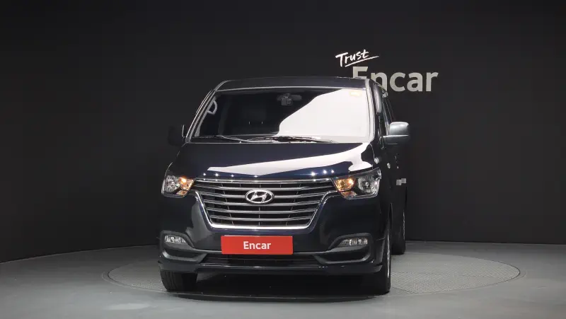 Hyundai Grand Starex