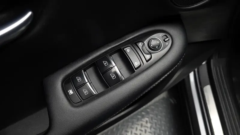 Infiniti QX50
