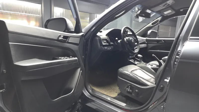 SsangYong Rexton Sports Khan