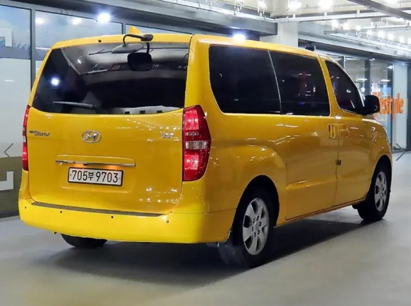 Hyundai Grand Starex