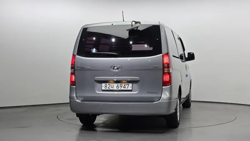 Hyundai Grand Starex