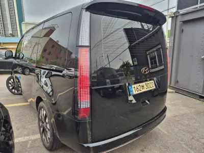 Hyundai Staria
