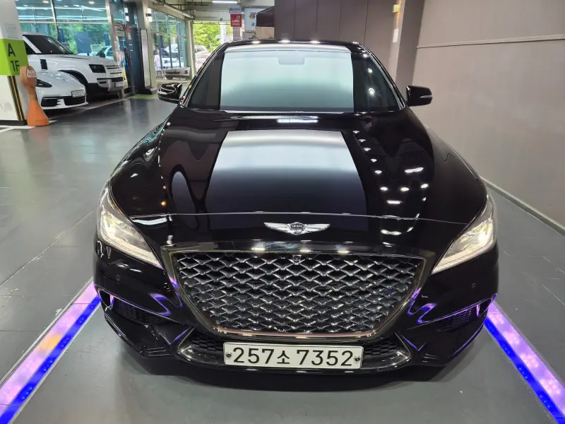 Hyundai Genesis