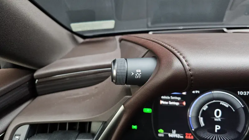 Lexus ES300h