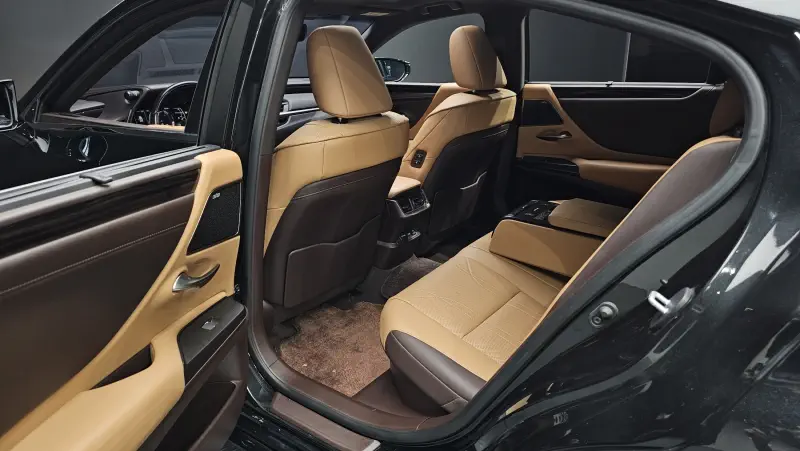 Lexus ES300h