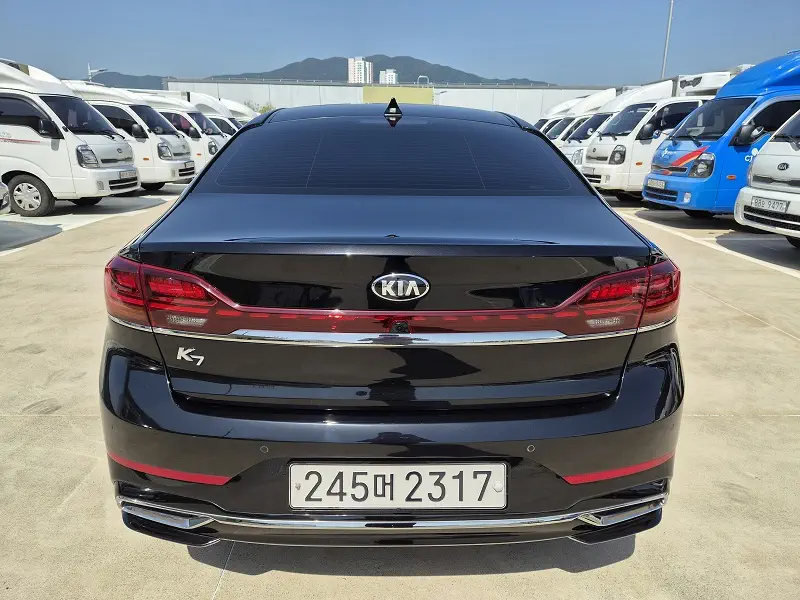 Kia K7