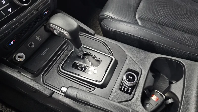 SsangYong Rexton Sports