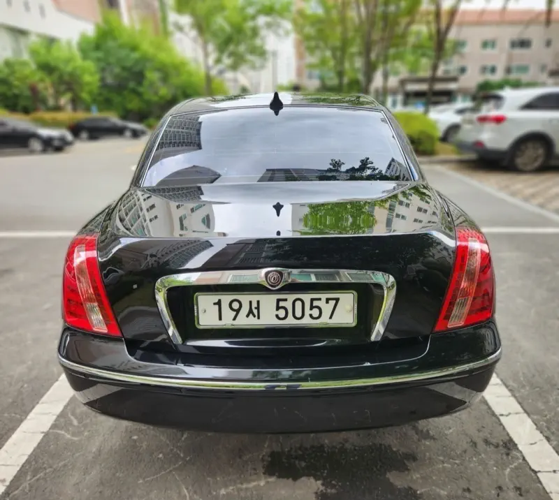 Kia OPIRUS