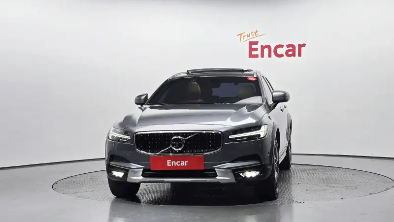 Volvo V90