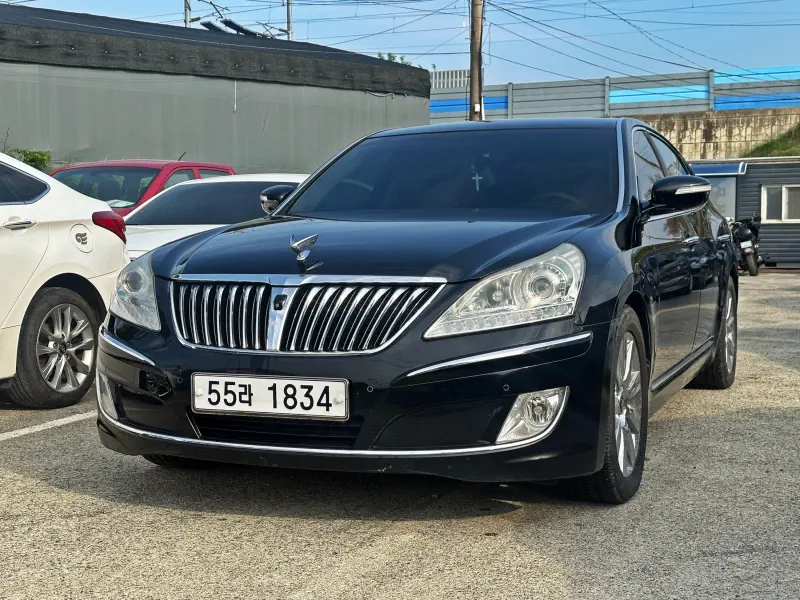 Hyundai Equus