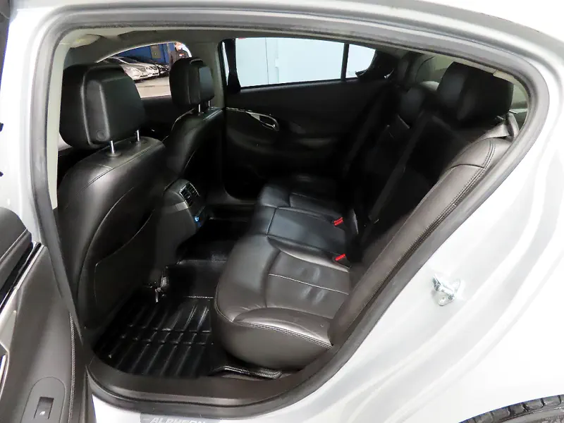 Daewoo Alpheon
