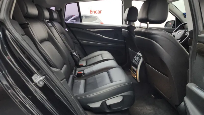 BMW 5-Series Gran Turismo