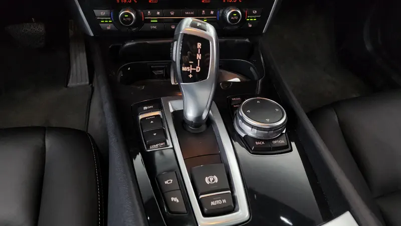 BMW 5-Series Gran Turismo