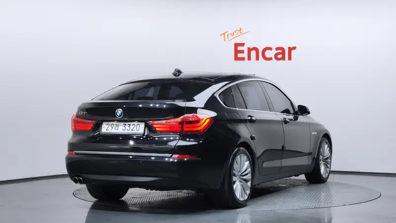 BMW 5-Series Gran Turismo