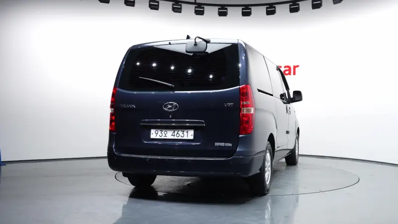 Hyundai Grand Starex