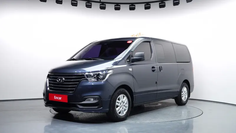 Hyundai Grand Starex
