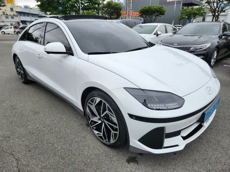 Hyundai Ioniq 6