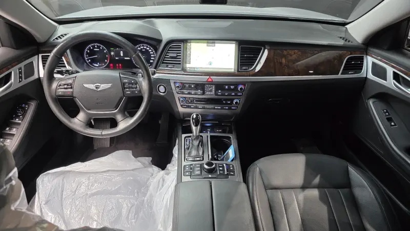 Hyundai Genesis
