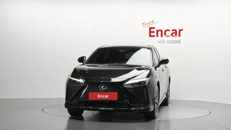 Lexus RZ450e