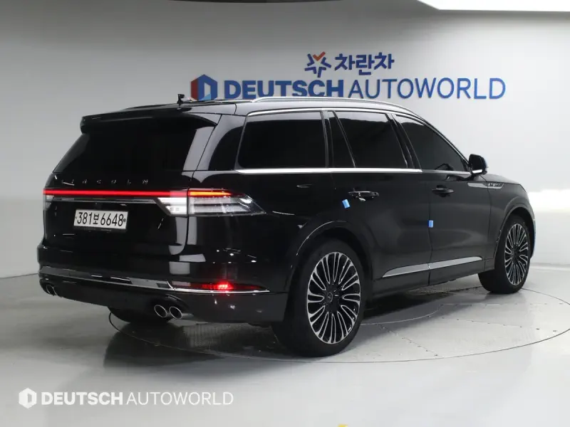 Lincoln Aviator