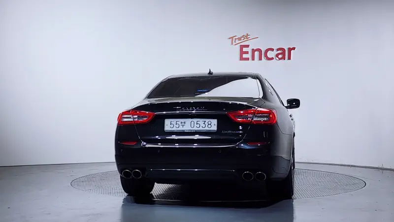 Maserati Quattroporte