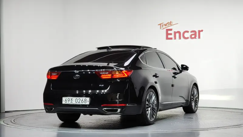 Kia K7