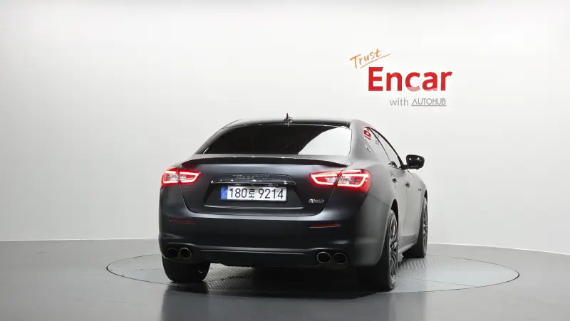 Maserati Ghibli
