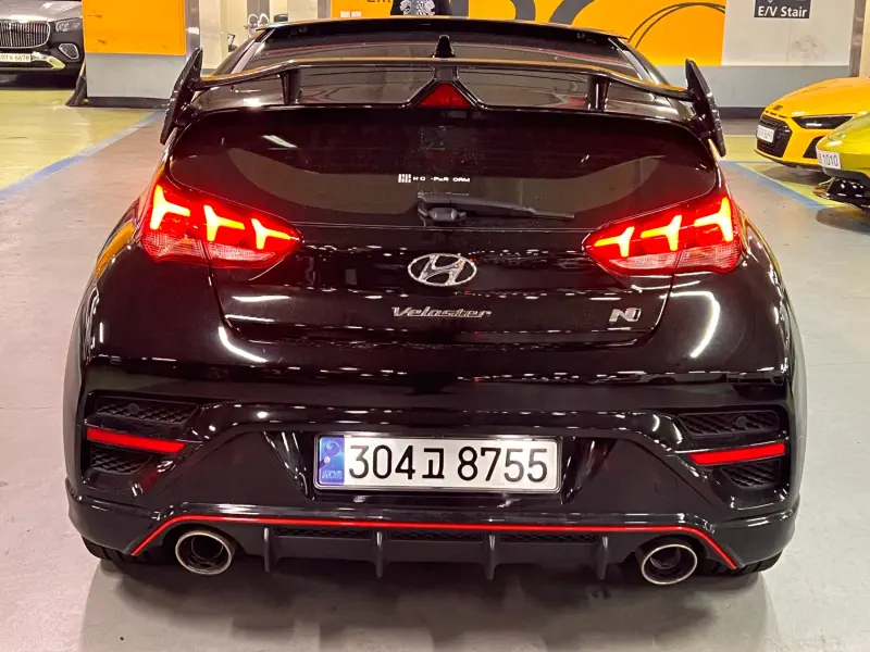 Hyundai Veloster
