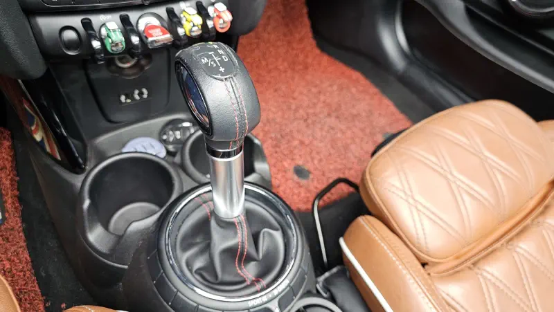 MINI Cabrio