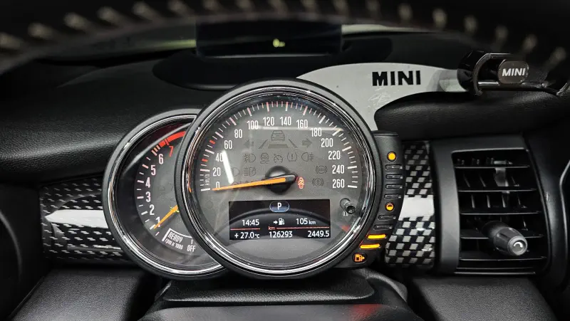 MINI Cabrio