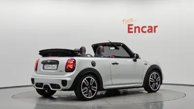 MINI Cabrio