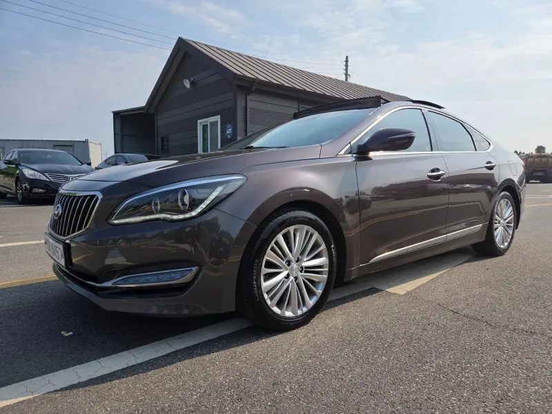Hyundai Aslan