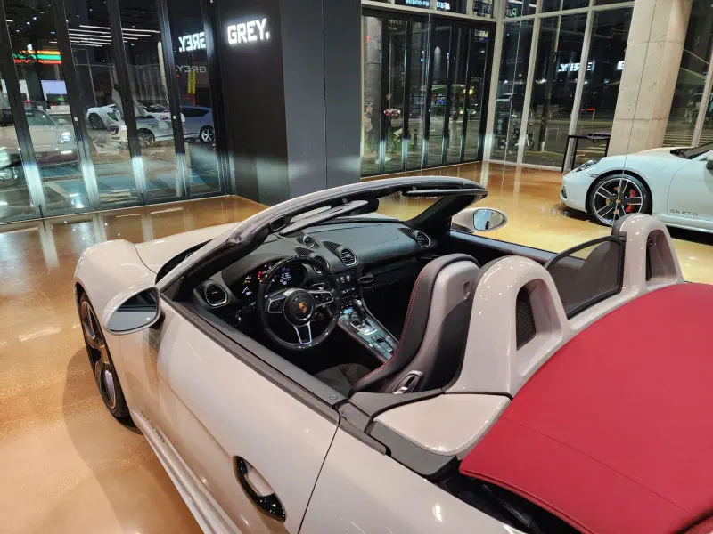 Porsche Boxster
