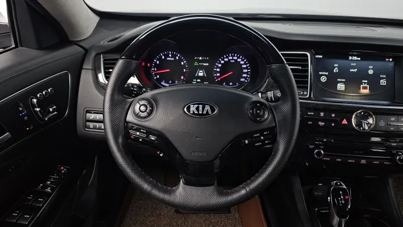 Kia K9