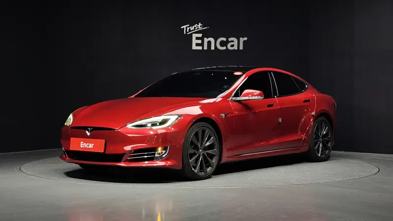 Tesla MODEL S