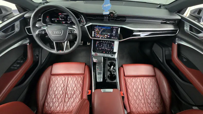Audi S7