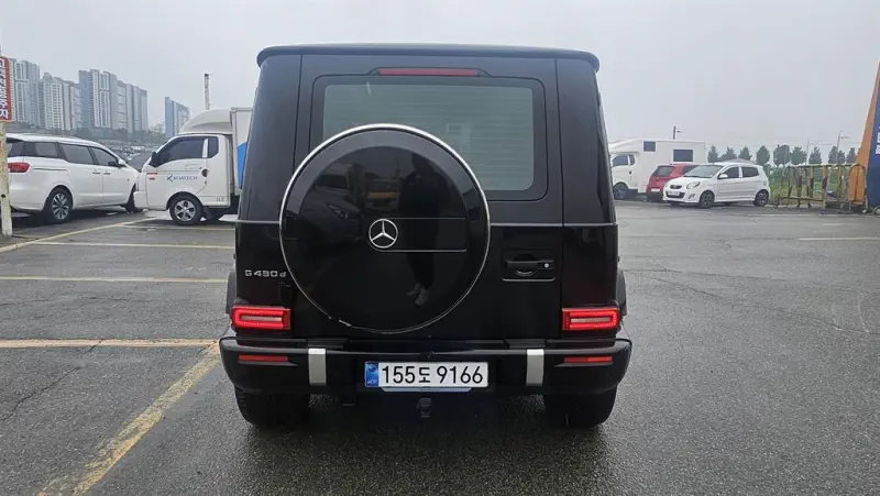 Mercedes-Benz G-Class