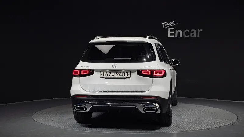 Mercedes-Benz GLB-Class