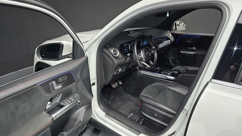 Mercedes-Benz GLB-Class