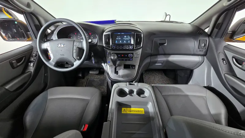 Hyundai Grand Starex