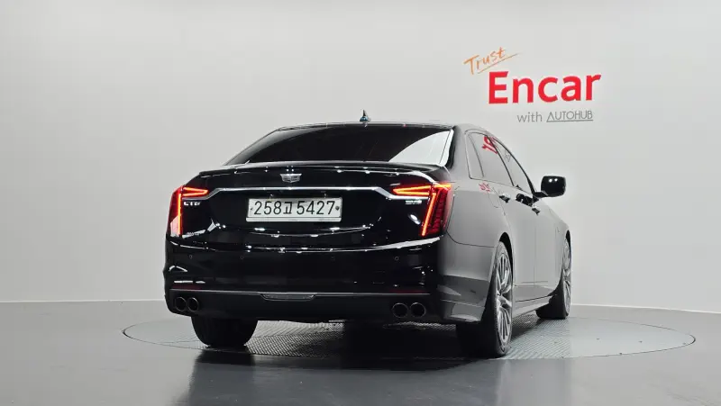 Cadillac CT6