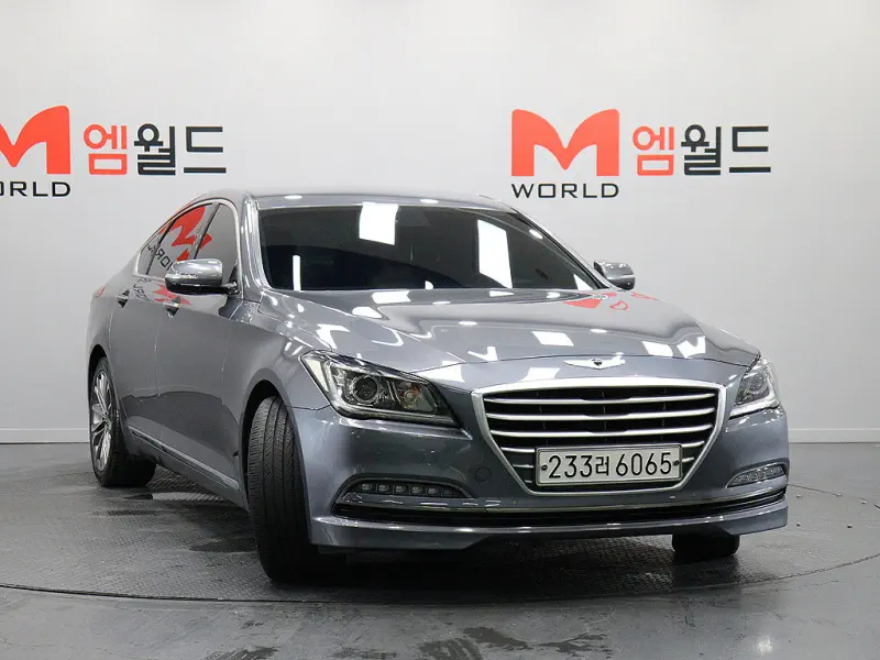 Hyundai Genesis