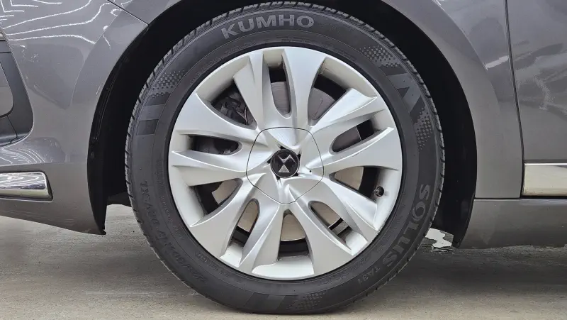 Citroen DS5